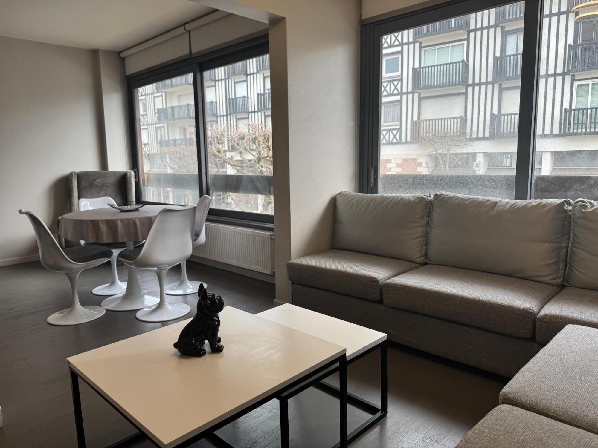 Appartement Place Morny, Hyper Centre ! Deauville Zewnętrze zdjęcie
